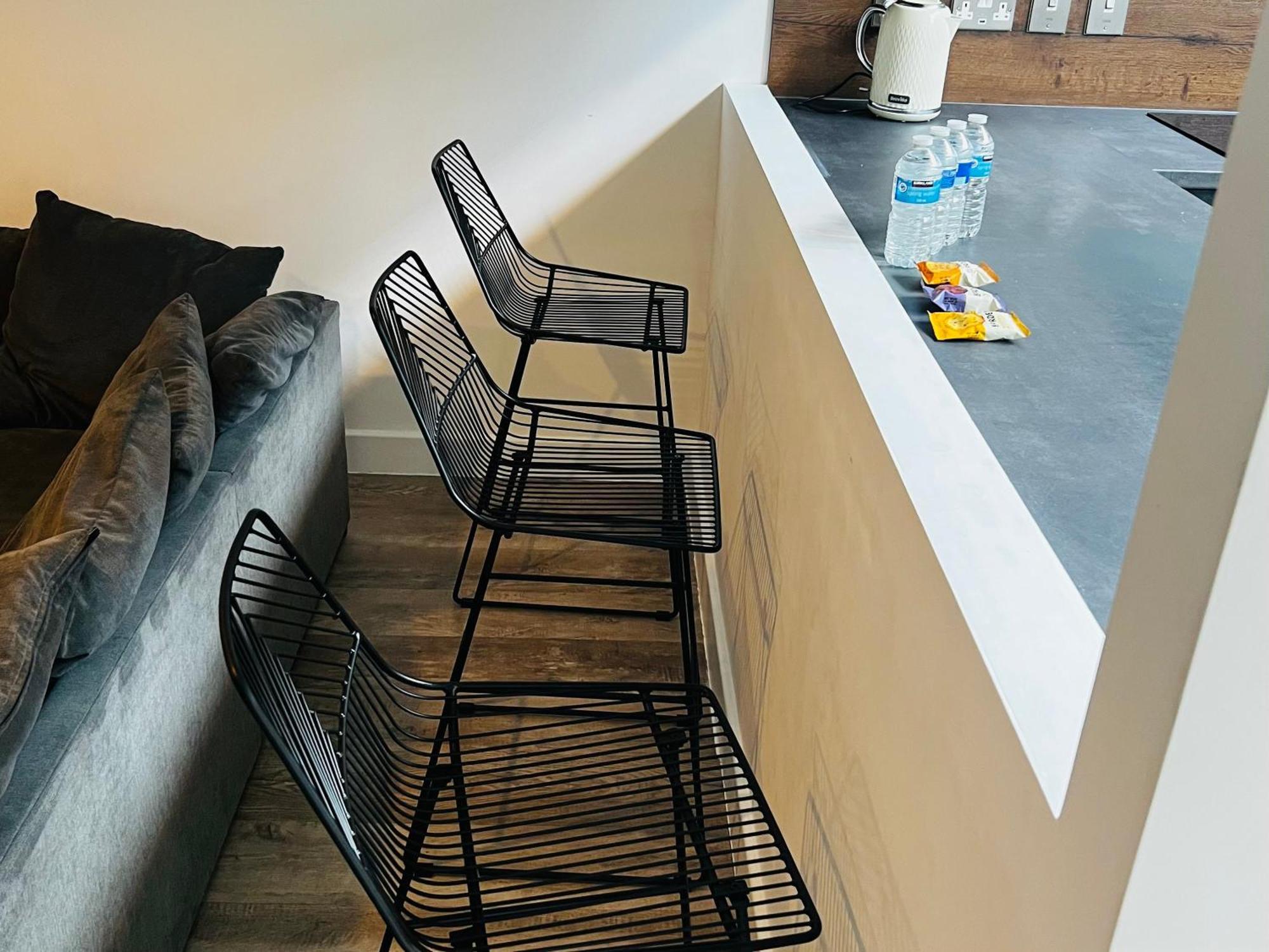 Luxurious 1-Bedroom With Parking Birmingham Ngoại thất bức ảnh